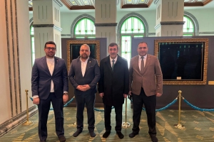 Tiysat - Biyosen Cumhurbaşkanı Yardımcımız Cevdet YILMAZ ile Millet Camisinde bir araya geldik.